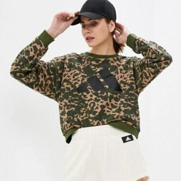 Adidas Sweatshirt Top Camuflage Logo Print Athletic‎ Womens Size M Green - Picture 1 of 10